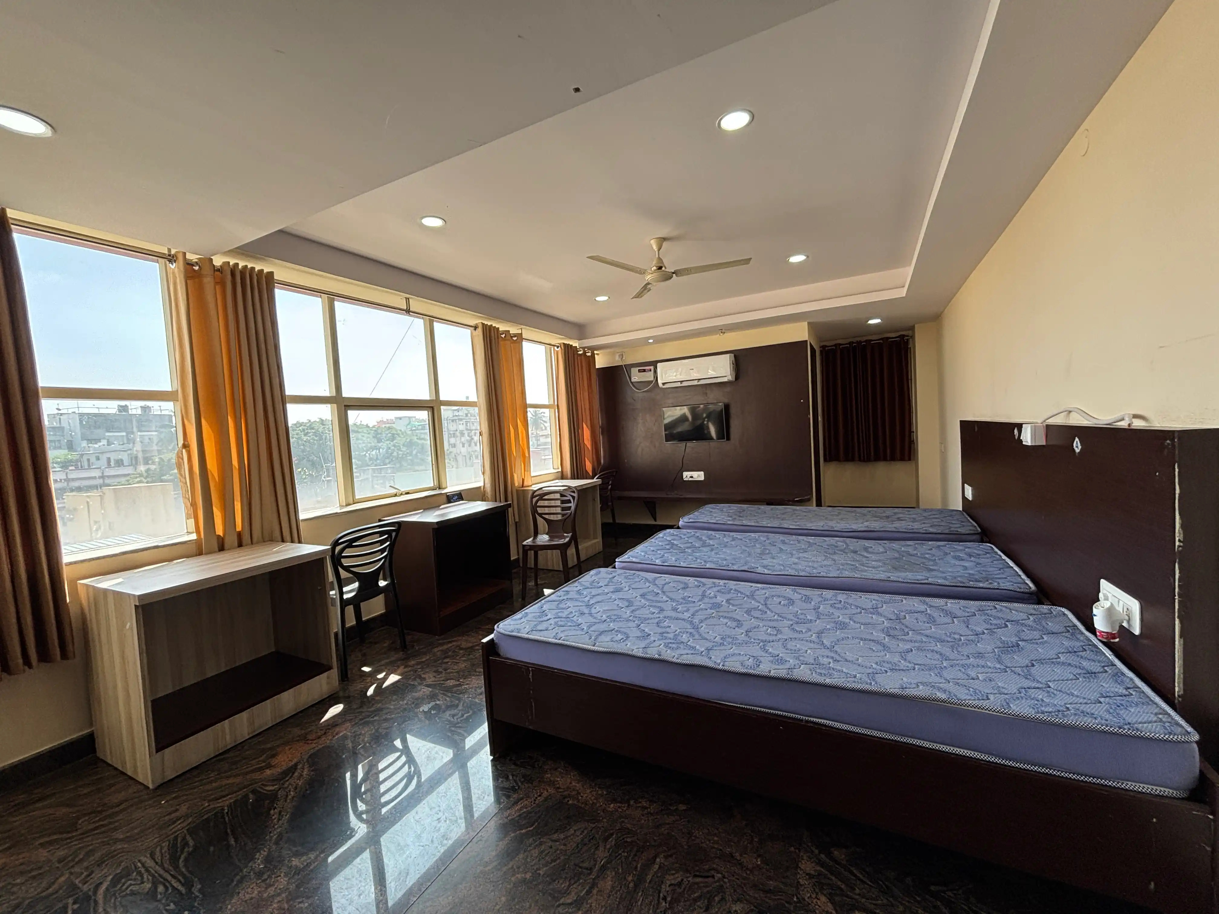 Raj Inn Photo 5 Raj Inn Photo 5