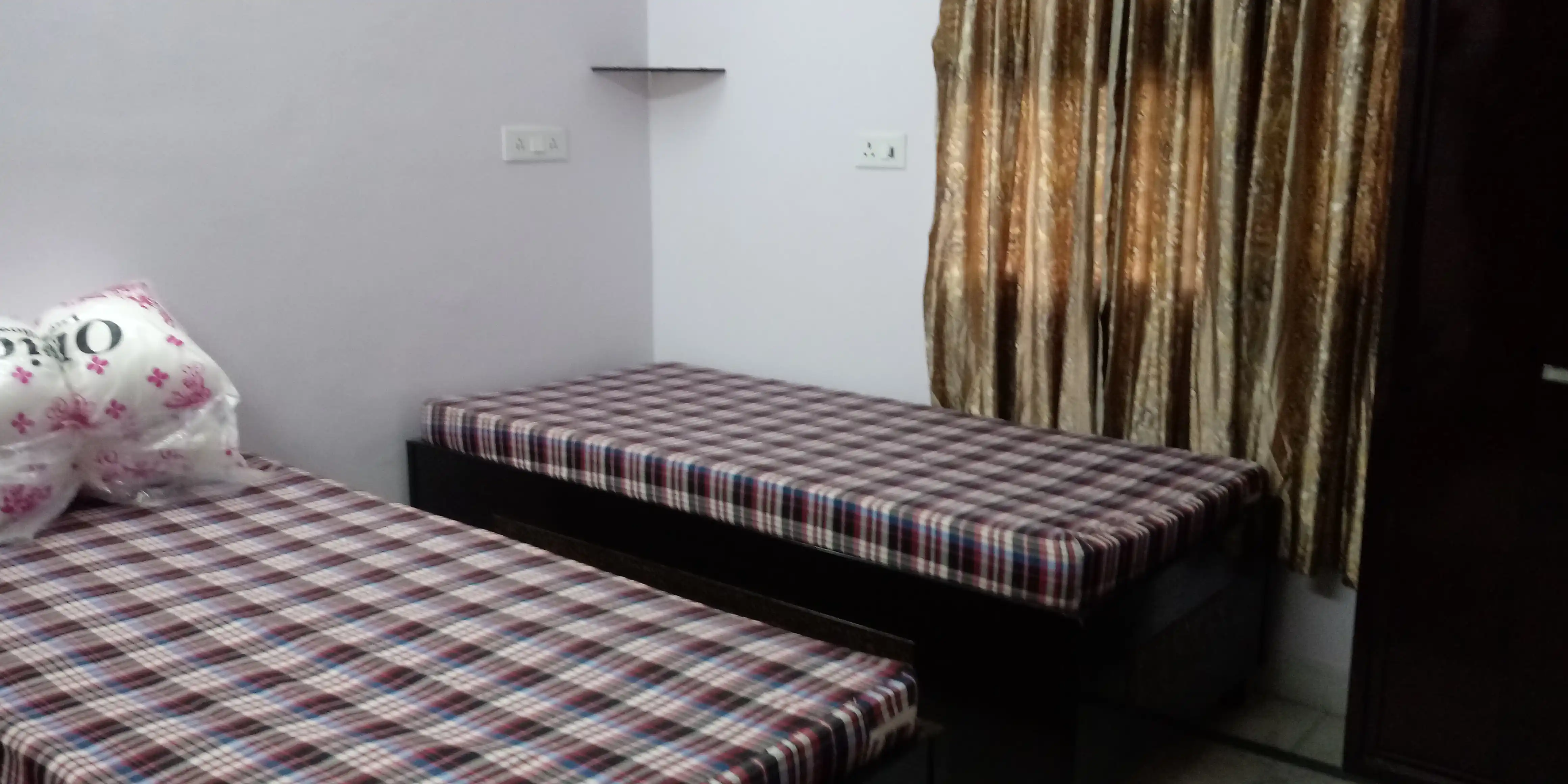 RAHAT HOUSE BOYS PG Photo 5