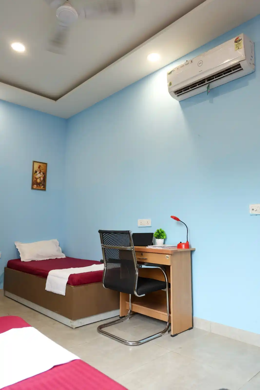 Abode Inn hudson lane Photo 5 Abode Inn hudson lane Photo 5