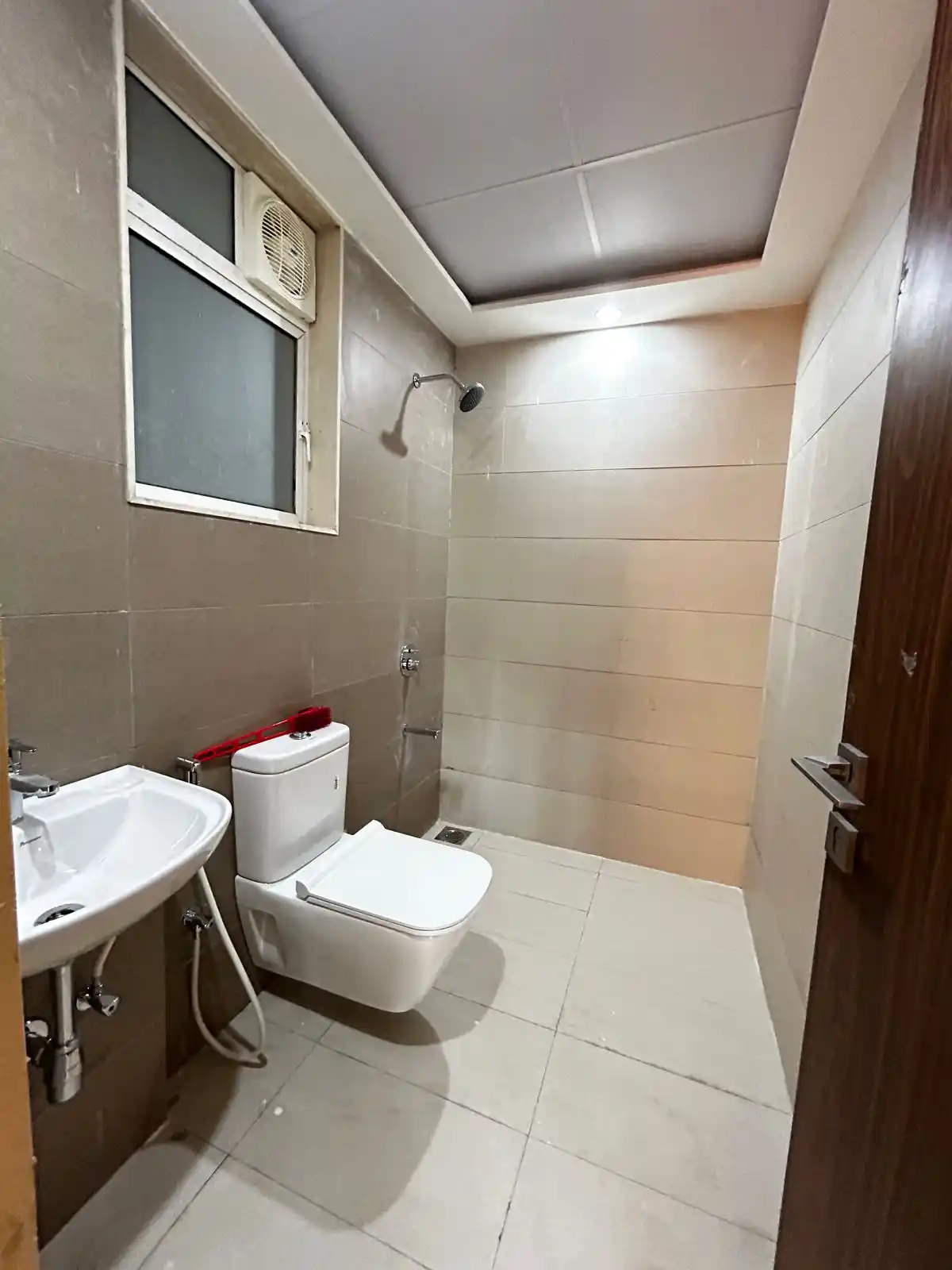 ZENDEN SPACE PROXIMA MAROL ANDHERI EAST Photo 6