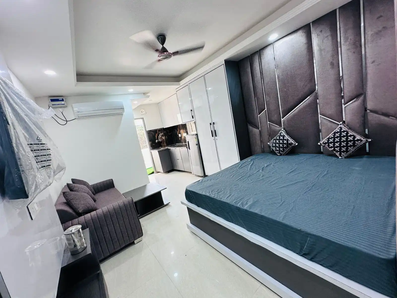Aman Apartment (The Luxury Rooms) Photo 6