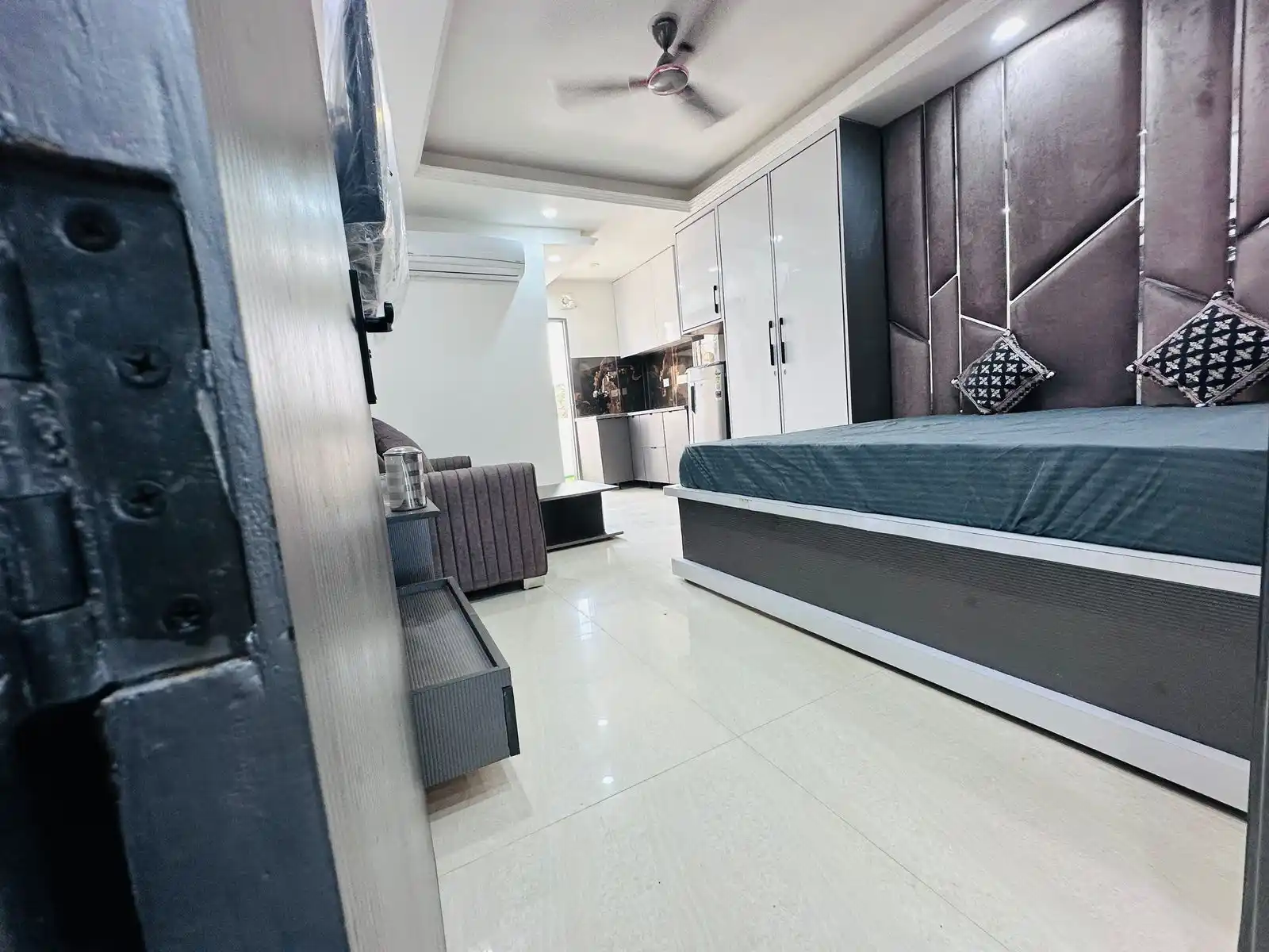 Aman Apartment (The Luxury Rooms) - Image 10