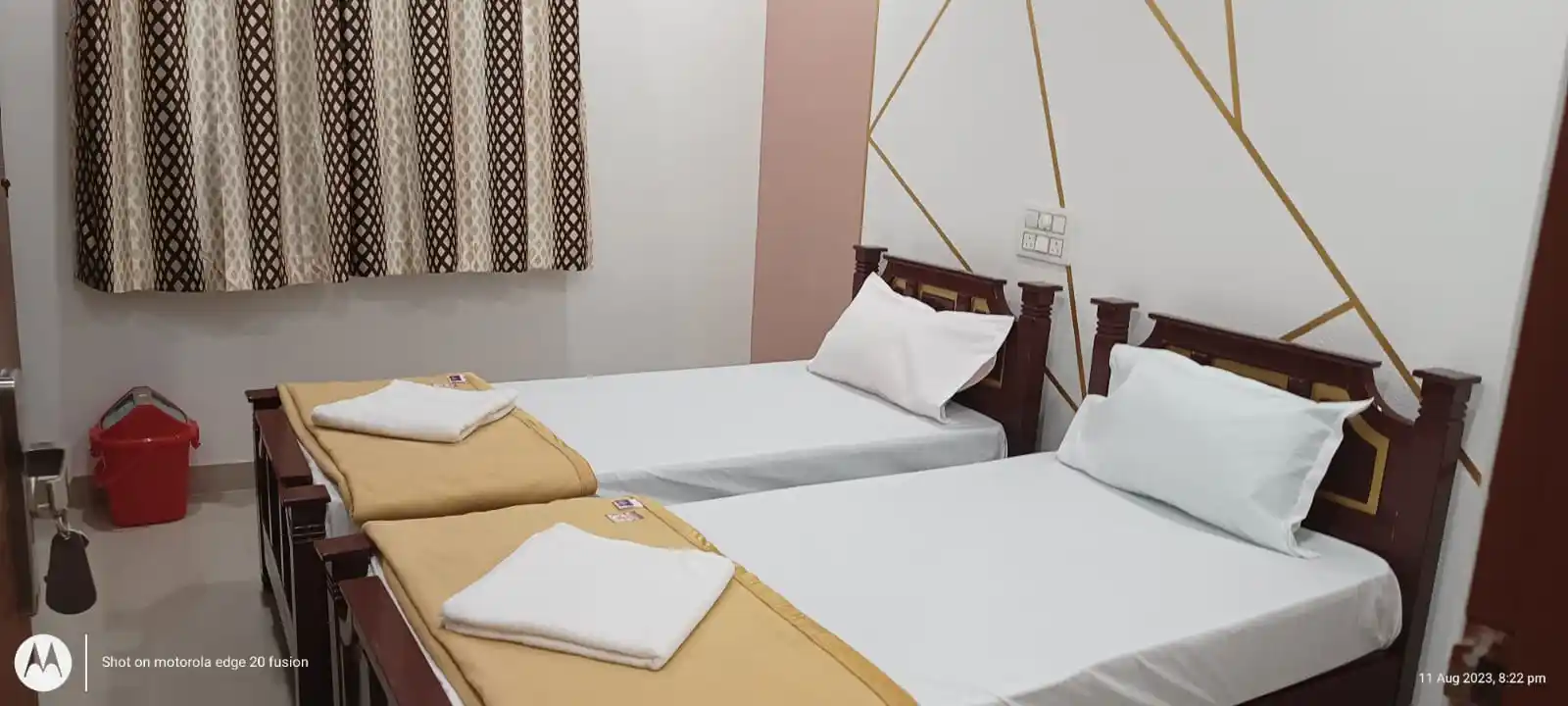 Royal Comfort Inn Photo 3