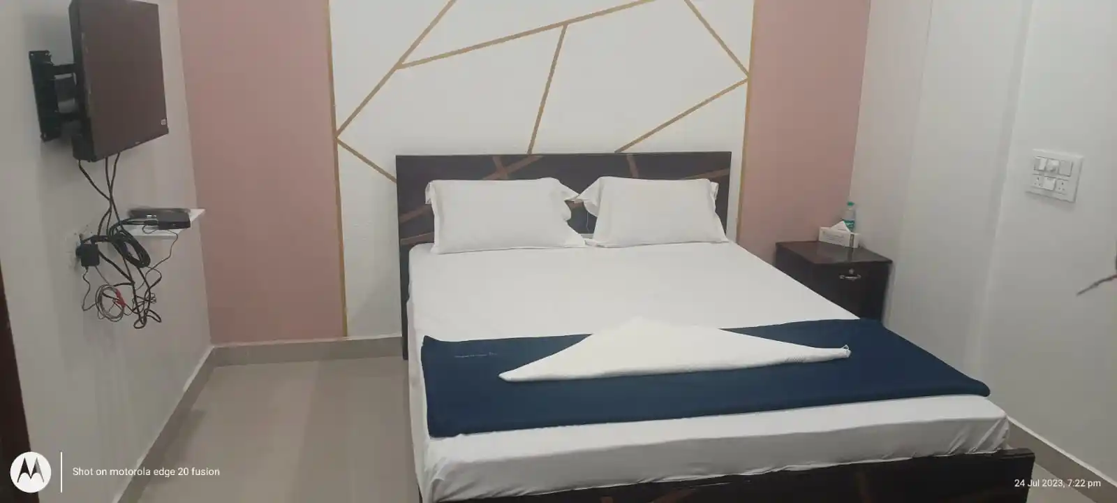 Royal Comfort Inn Photo 6