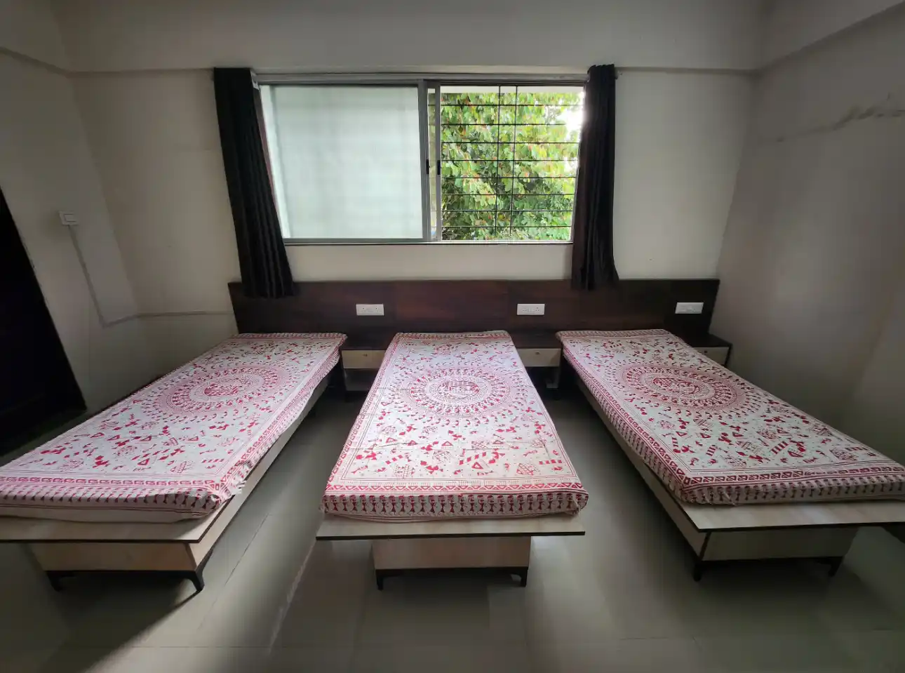 Homies' Living Opal (Baner) - Image 15