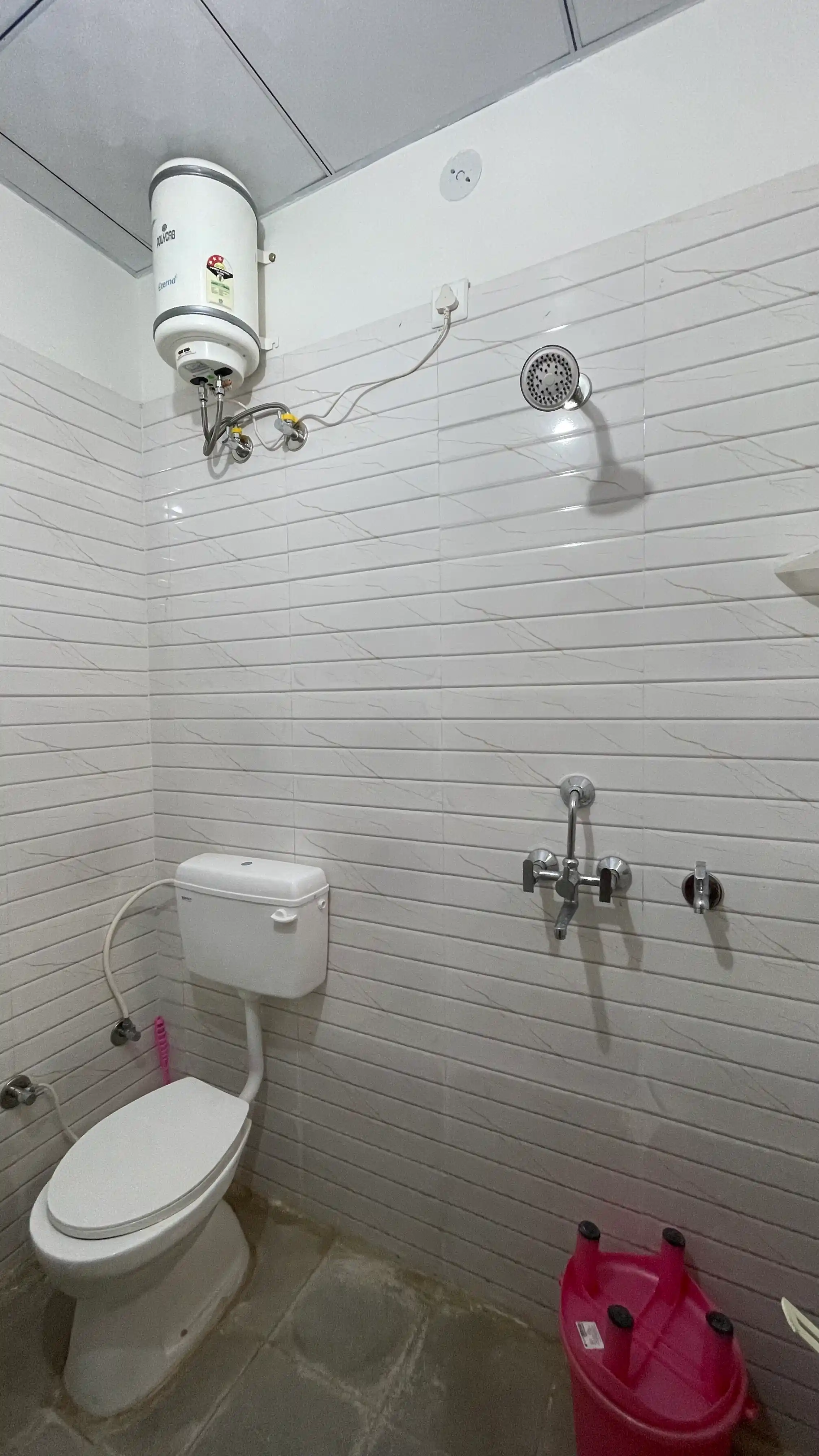 STAY WELL HOSTEL  - Image 12