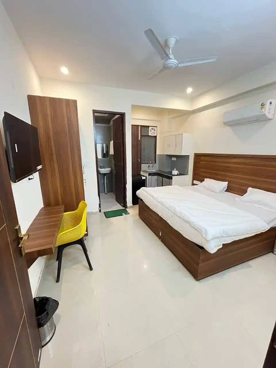 Apna Homes Stay Photo 5