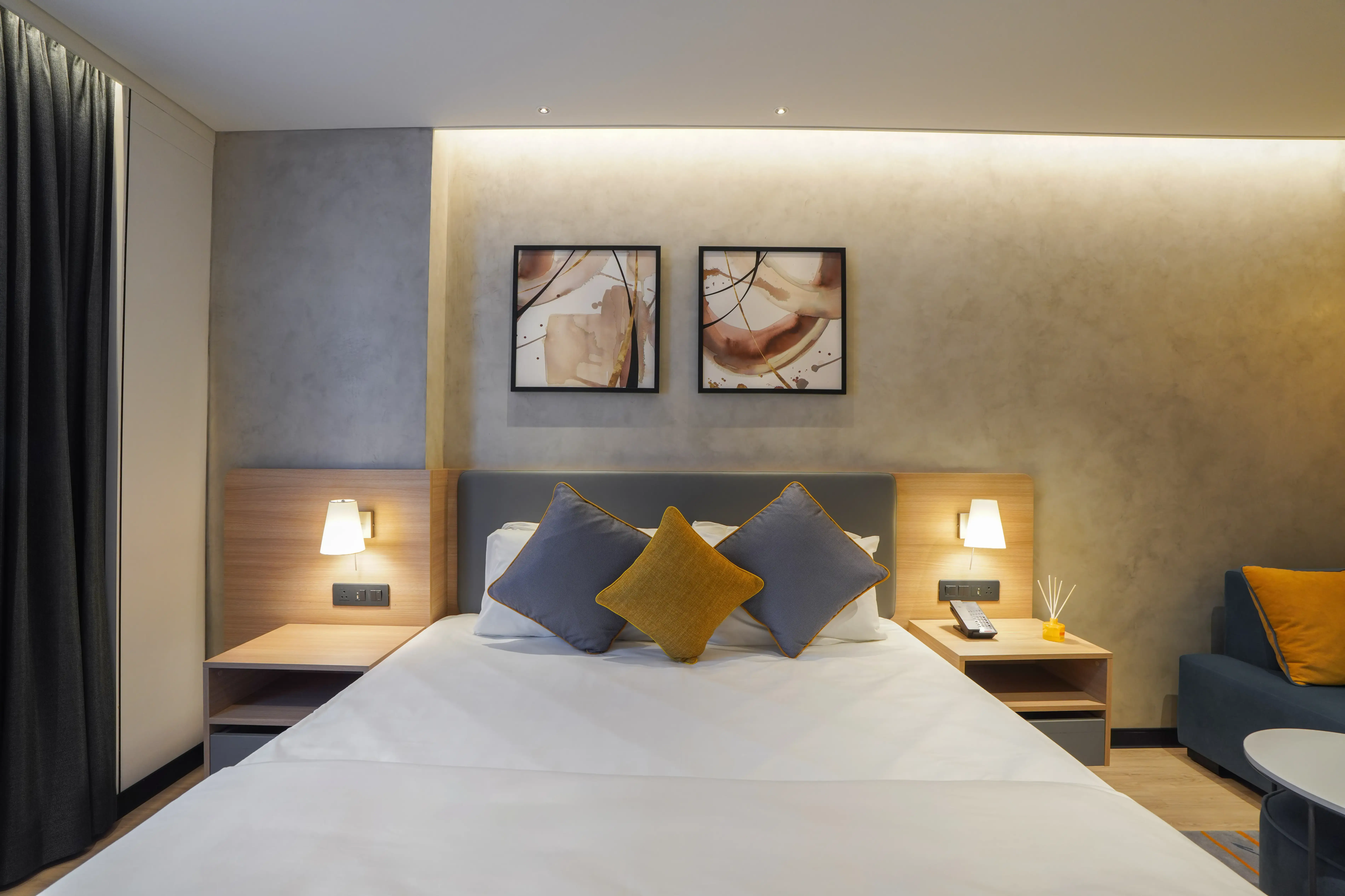 Suite Photo 1