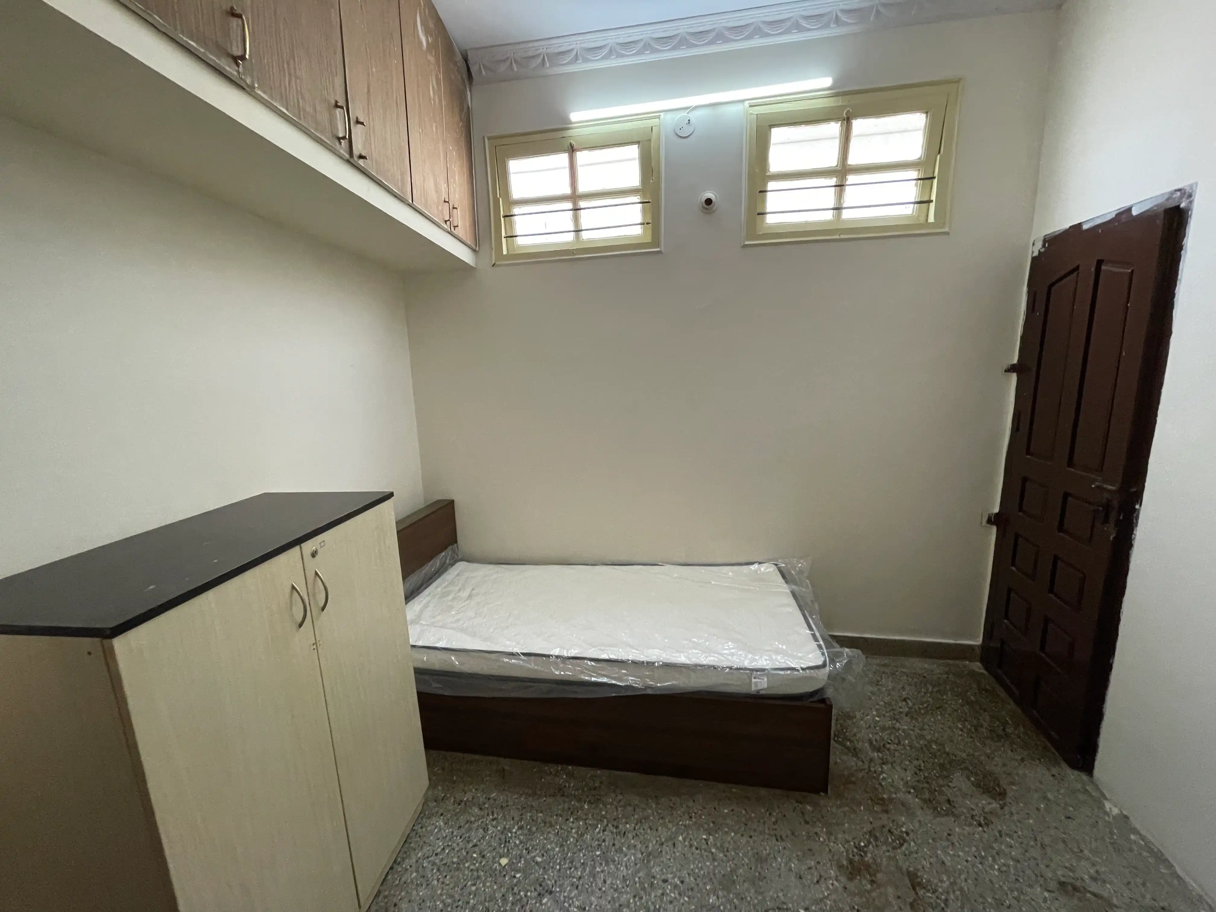 Pg In Richmond Town Photo 3 Pg In Richmond Town Photo 3