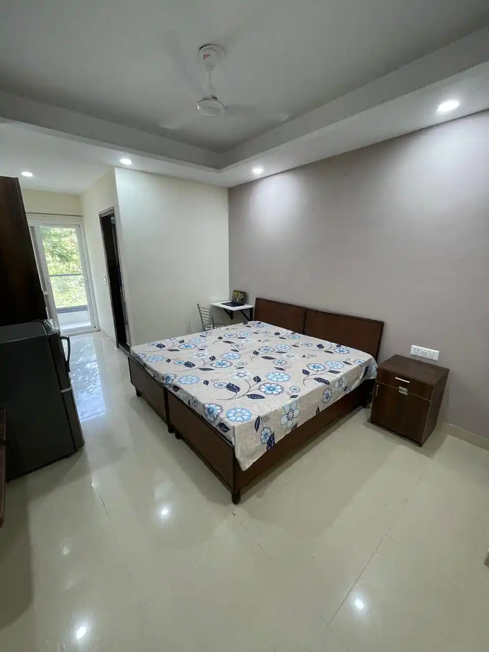 Flats On Rent 3201 Sec 28 - Image 7
