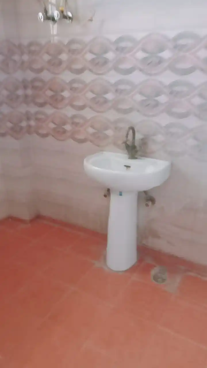 D104 Sec 108 Photo 6 D104 Sec 108 Photo 6