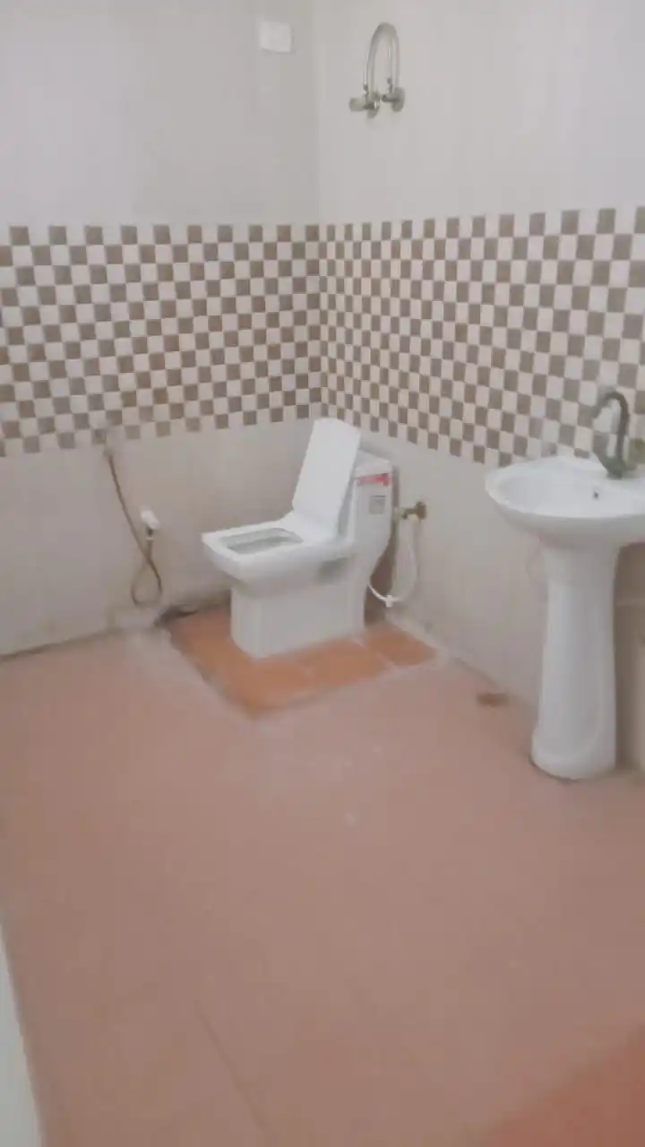 D104 Sec 108 Photo 1 D104 Sec 108 Photo 1