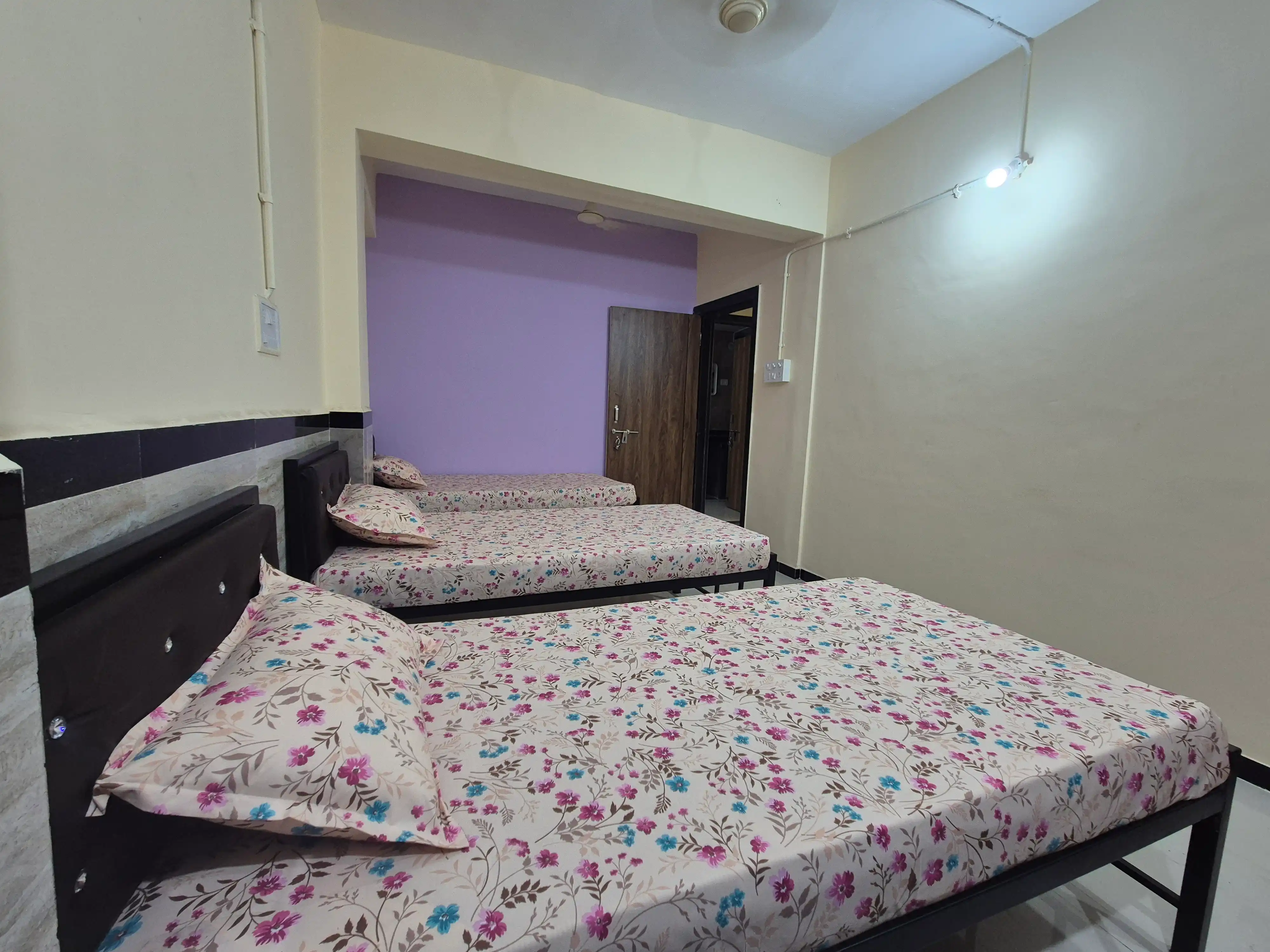 KHARGHAR SEC12 Photo 2