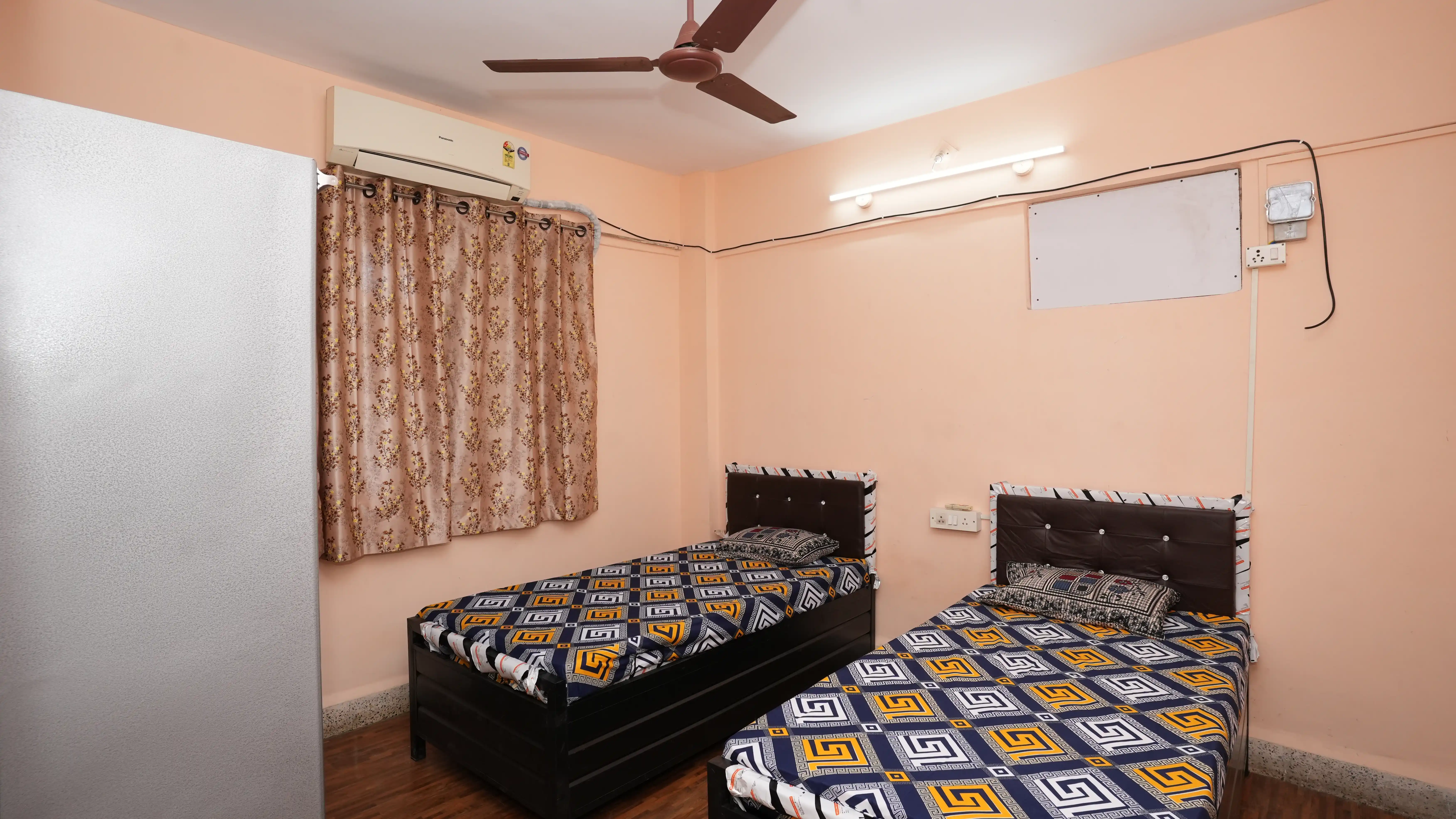 Aditi Building - 201 - Image 12