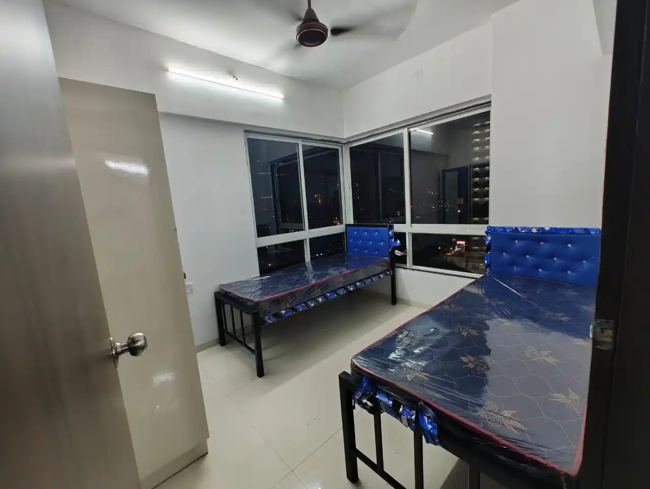 Lotus Residency - Image 10