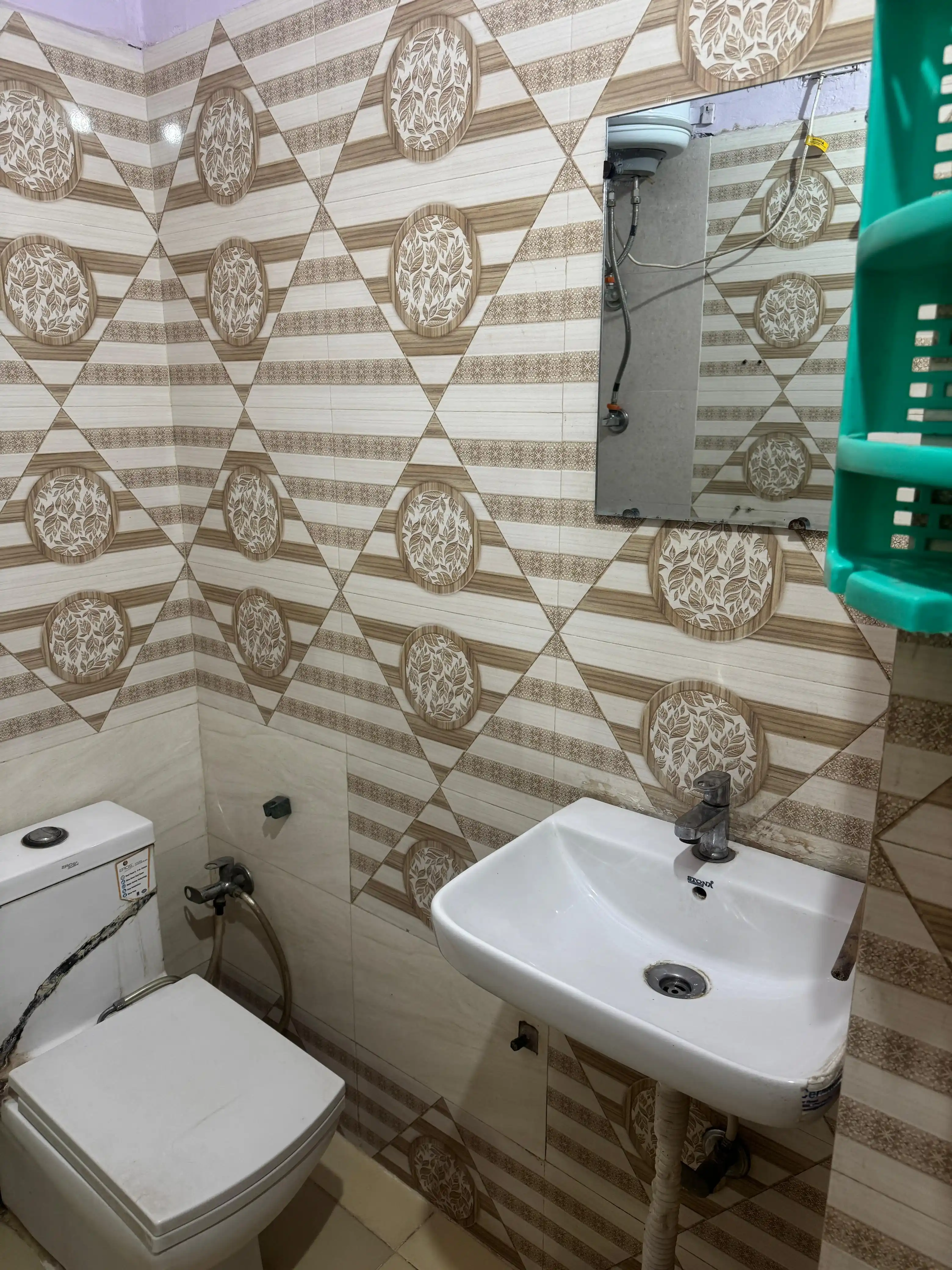 House No 7 - Image 20