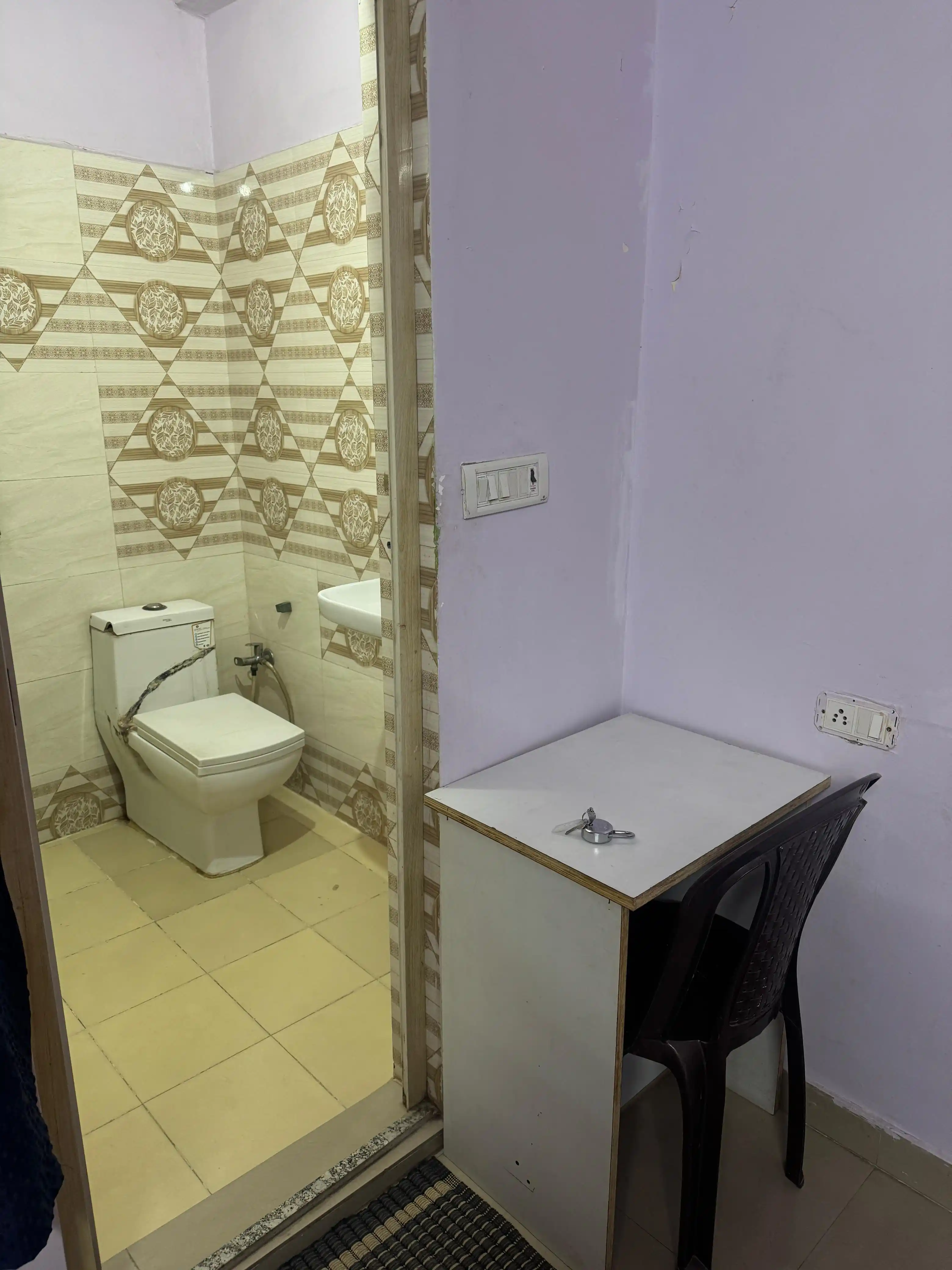 House No 7 - Image 19