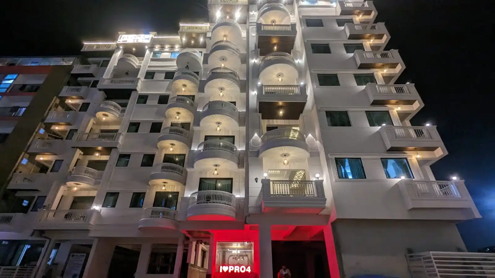 Pro4 Laavish-A Block Photo 5 Pro4 Laavish-A Block Photo 5