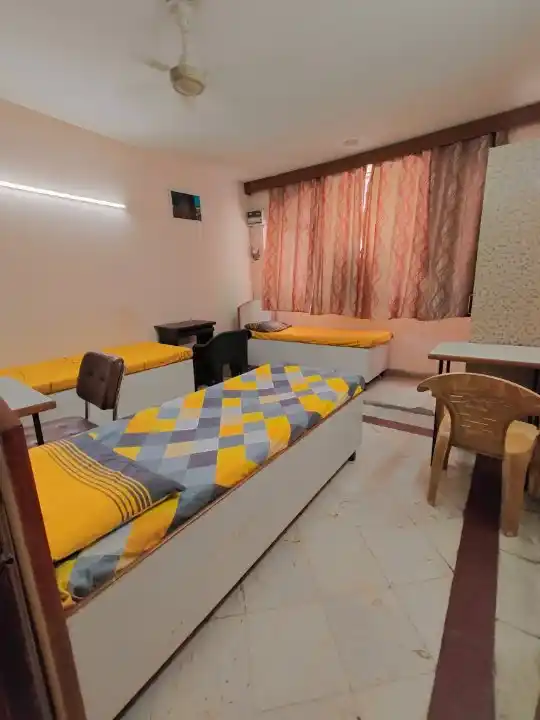 BMB-Rose House Photo 6