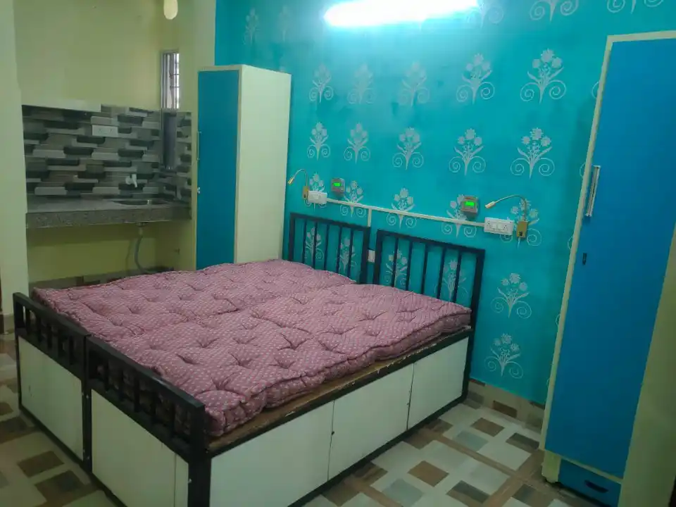 Ashiyana Girls Hostel & PG - Image 2