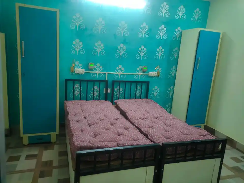 Ashiyana Girls Hostel & PG - Image 3