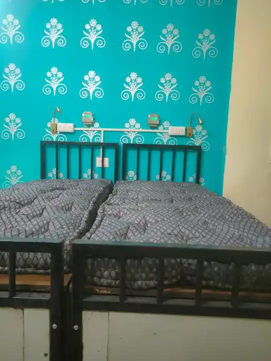 Ashiyana Girls Hostel & PG - Image 6