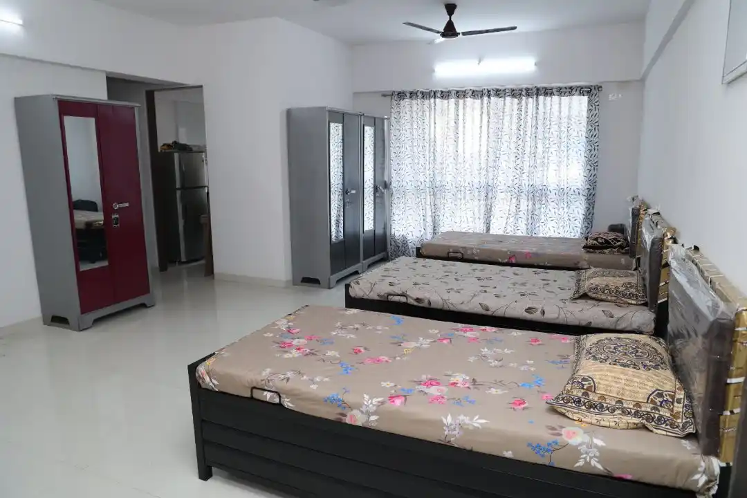 Hari Dham - Image 41
