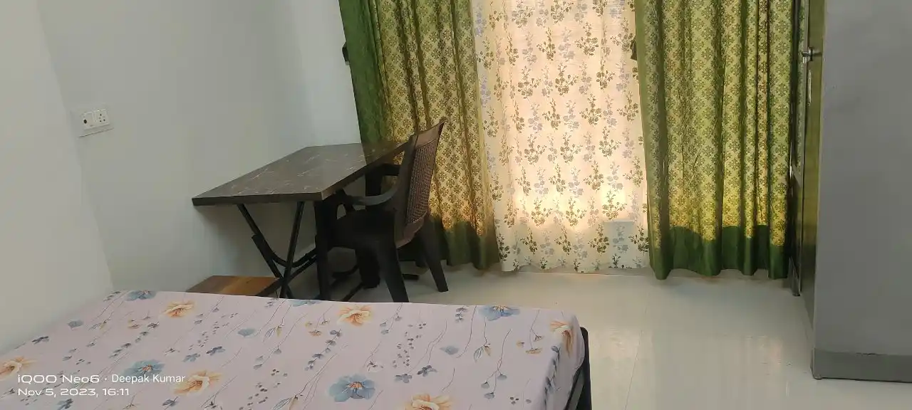 MALAD EAST VAIBHAV - Image 19