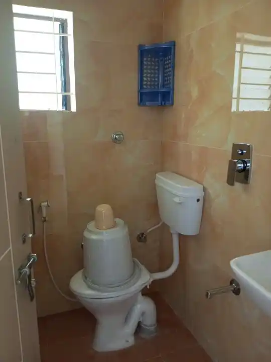 Vilaasa - Pods - Hoodi Photo 1