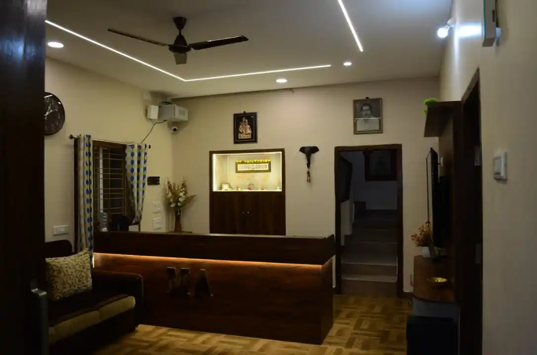 Mount Arena Girls PG Photo 4 Mount Arena Girls PG Photo 4