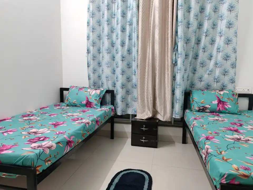 ADITYA PLAZA MALAD WEST - Image 22