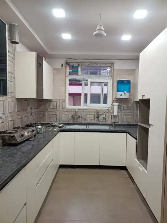 BMB Iris House - Image 32