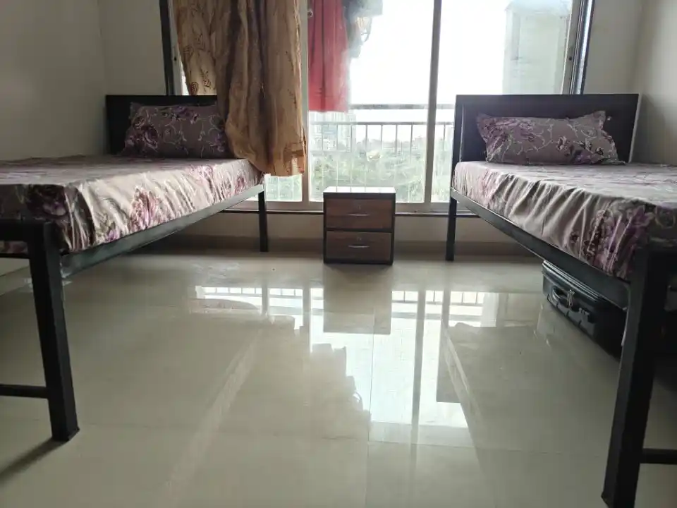 BORIVALI WEST SAISHA ELITE - Image 9