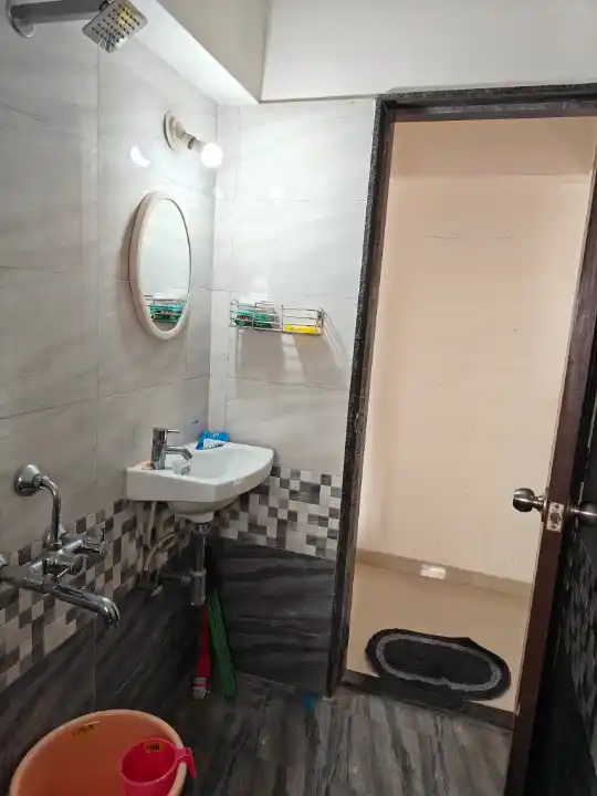 BORIVALI WEST SAISHA ELITE - Image 17
