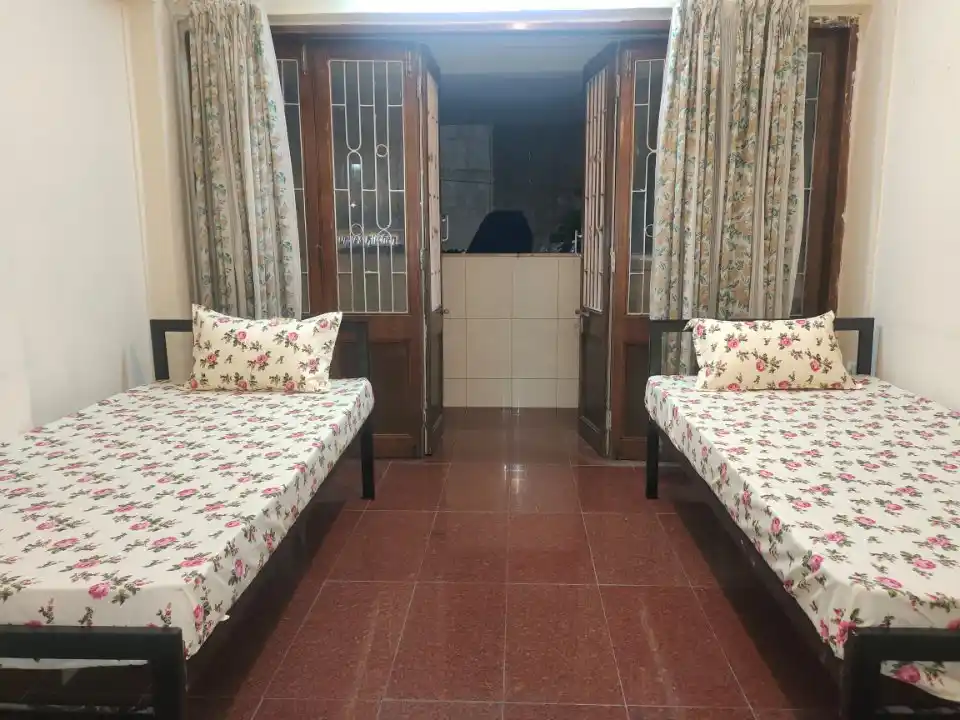 Galaxy Apartment Malad West(Girls) - Image 15