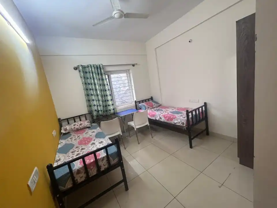 Vilaasa Men Ecity - Image 16