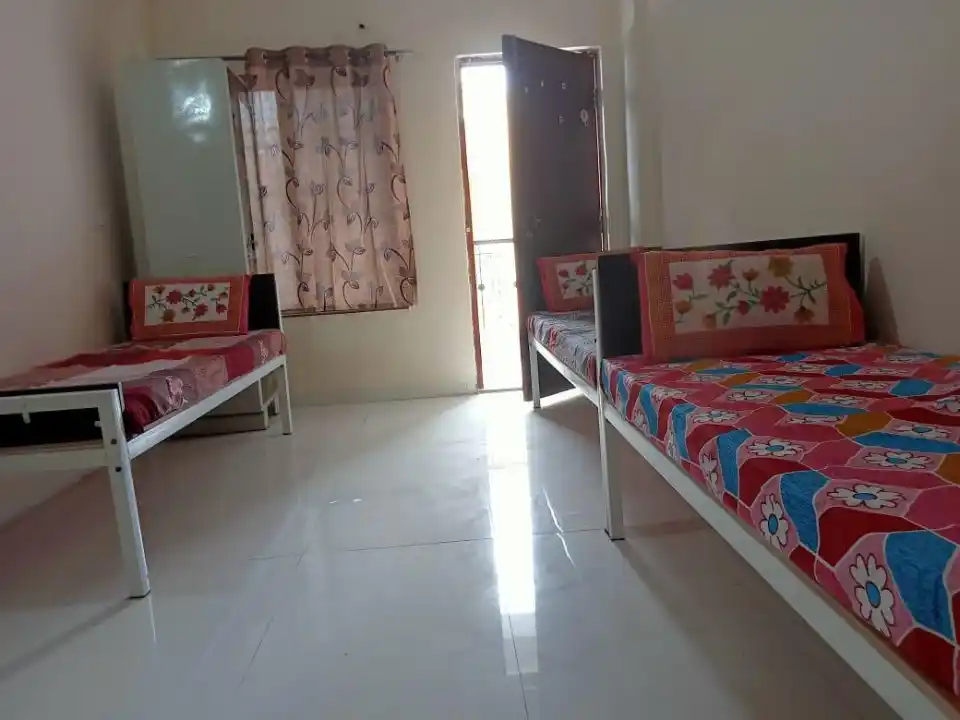 Deshmukh PG1 Photo 1
