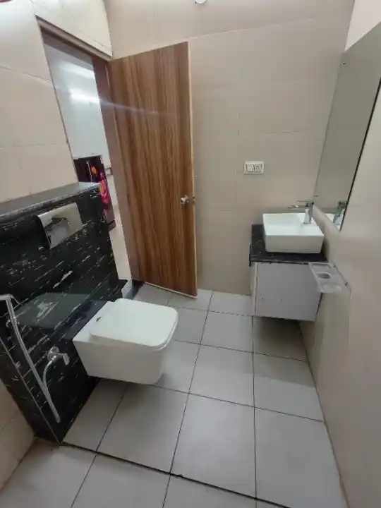 House No 17 - Image 8
