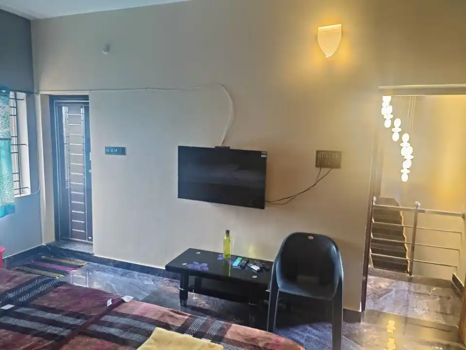 Nainika House  Photo 6