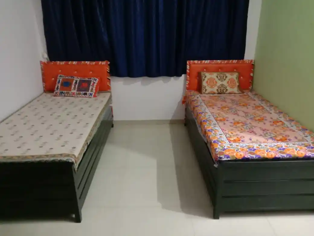 OXOTEL MAHAVIR TRINKETS KANJUR MARG Photo 3