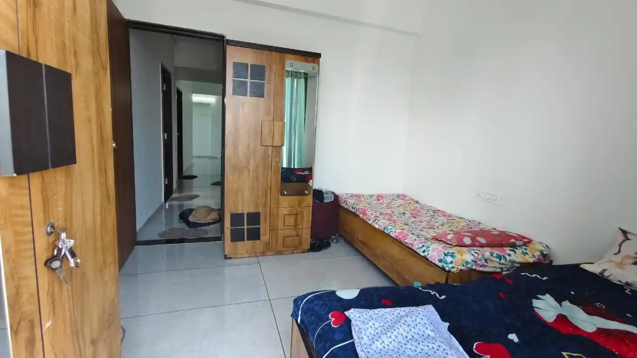 KESRINANDAN  GIRLS  PG Photo 4